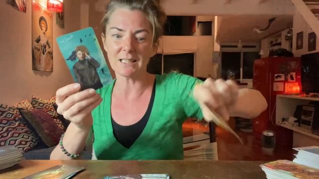TAROT LOVE READING - INCOMING LOVE: Slow and steady now ?…. U’ve got a TRUE SOUL MATE coming in… ? смотреть онлайн