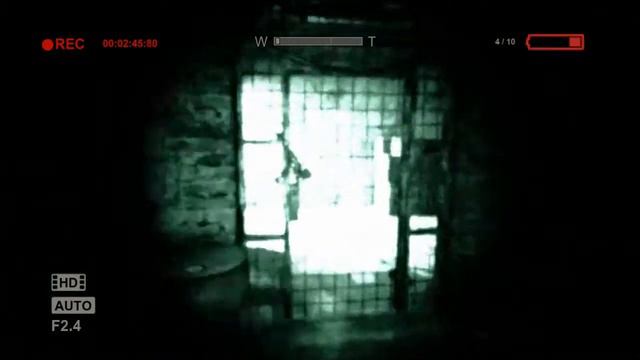 Outlast Video Review смотреть онлайн