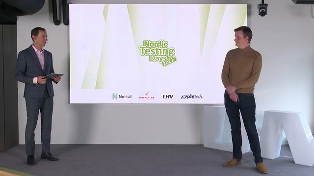 CLOSING KEYNOTE: Kieren Nicolas Lovell - Dating Scams: The Social Engineering of Romance смотреть онлайн