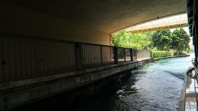 ROYAL PACIFIC RESORT - WATER TAXI TO UNIVERSAL STUDIOS & ISLANDS OF ADVENTURE смотреть онлайн