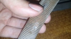 Почему двери этих лифтов вечно противно скрипят?