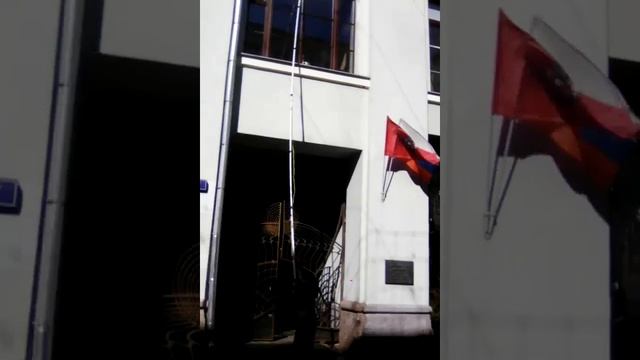 Мойка окон 10 метров от земли. смотреть онлайн