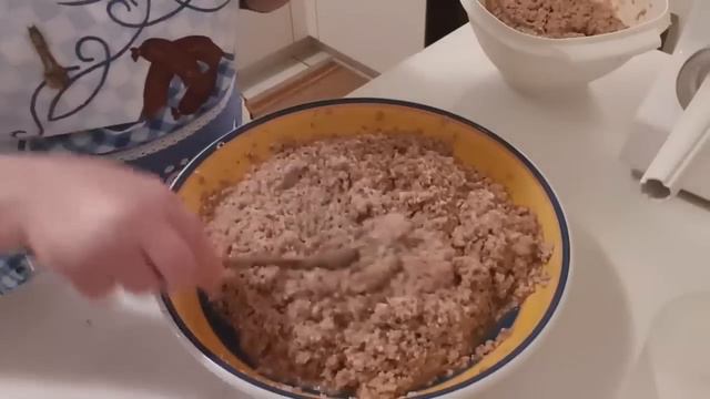 Ливерная и Белая колбаса ! Домашняя еда Кухня Рецепты смотреть онлайн