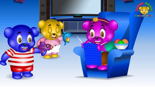 Gummy Bear Play With Water Toys Finger Family смотреть онлайн