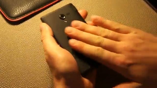Sony Xperia ZL Первый взгляд смотреть онлайн