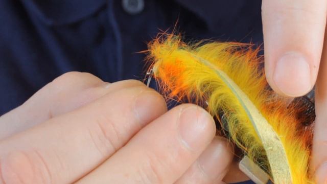 ZONKER LEECH FLY/ Мушка для ловли судака и КОНКУРС!!! смотреть онлайн