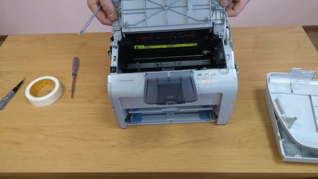 Разборка, ремонт лазерного принтера HP LaserJet 1020. Обзор. смотреть онлайн