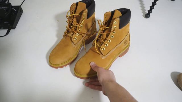 TIMBERLAND PREMIUM 6 IN WATERPROOF BOOT WHEAT NUBUCK (Unboxing AND On Feet) смотреть онлайн