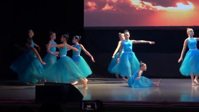 Сияние моря Несущая рассвет смотреть онлайн