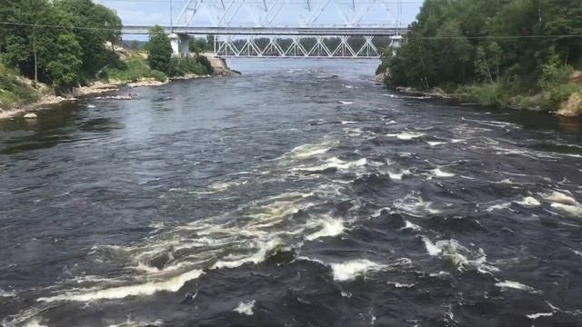 Лосево. Река Вуокса. Вверху Ж. Д. мост линии Лосево - Каменногорск, внизу Ж. Д. линии на Кузнечное. смотреть онлайн