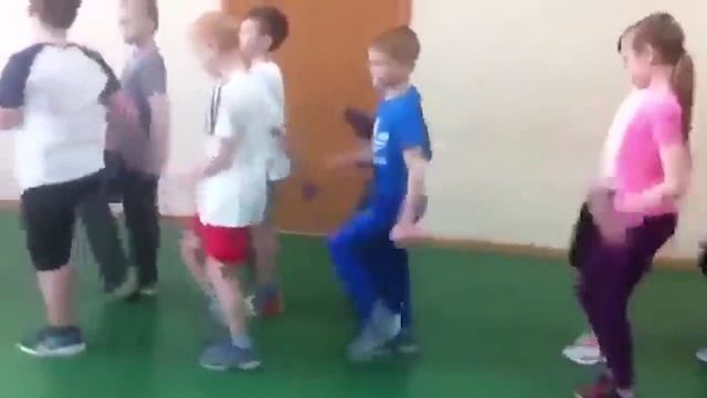 +100500 - Омский Пожарный с Садовой Лейкой