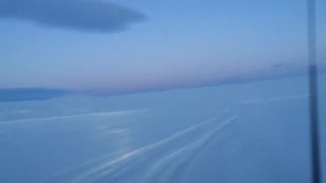 Исландия - пещера - почти на месте