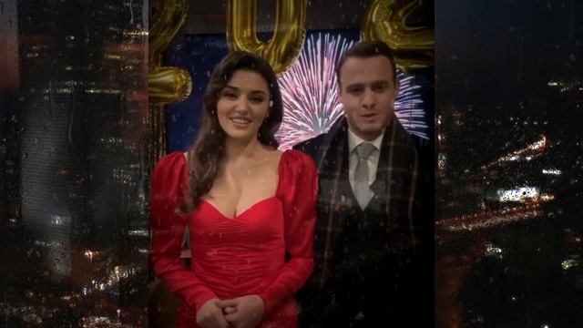 ЛЮБОВЬ за кадром. Хандэ Эрчел и Керем Бурсин скрывают свои отношения смотреть онлайн