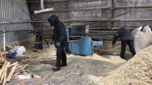 Стружечный станок. Станок для производства опилок и щепы. Первый запуск.