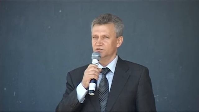 В зареченских школах прозвенел последний звонок смотреть онлайн