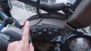 управление эксковатором погрузчиком case 695st