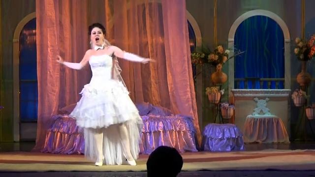 Ж.Оффенбах "Муж за дверью" Ария Сюзон смотреть онлайн