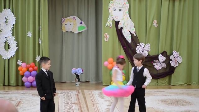 Мой сладкий пупсик . Бакулина Александра.5лет смотреть онлайн