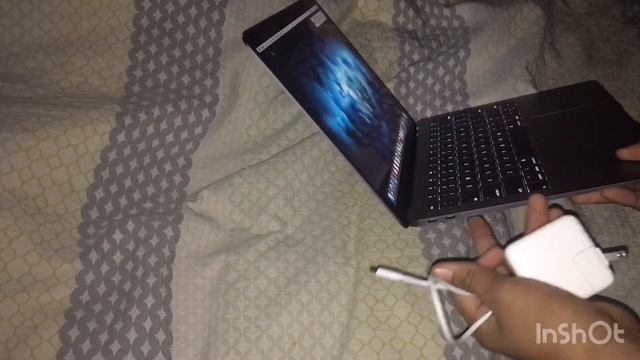 Unboxing Macbook Air 2019