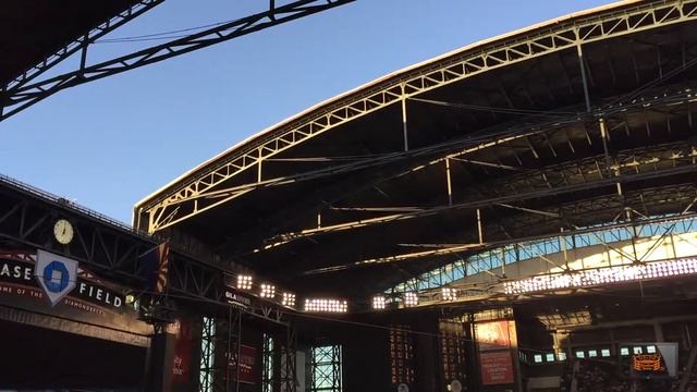 Chase Field - Retractable Roof In Action смотреть онлайн
