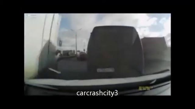 CAR CRASH VIDEOS (607) смотреть онлайн
