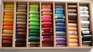 Как хранить нитки  Бесплатный ОРГАНАЙЗЕР для ниток своими руками  Организация хранения