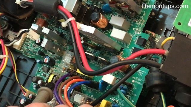 F02 Error APC Back UPS 1500 смотреть онлайн
