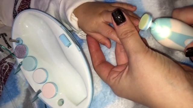 ?Baby Nail Trimmer смотреть онлайн