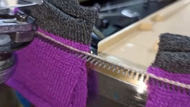 РАБОТА КЕТТЕЛЬНОЙ ШВЕЙНОЙ МАШИНЫ смотреть онлайн