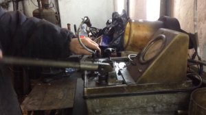 часть 4 Фольксваген Т4 2.5TDI проверяем форсунки на распыл солярки