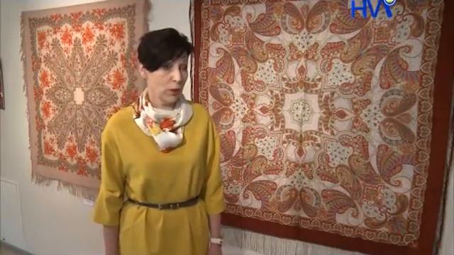 Павлопосадские платки: Наша коллекция №77 смотреть онлайн