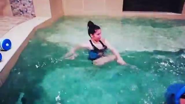 #ЯнинаДар персональные тренировки в воде смотреть онлайн