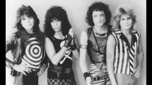 Quiet Riot - Cum on Feel the Noize (1983)