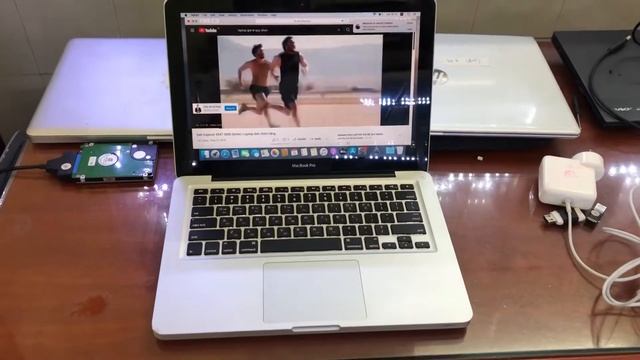 Macbook Pro 2012 i5 - RAM 8G- SSD 128G смотреть онлайн