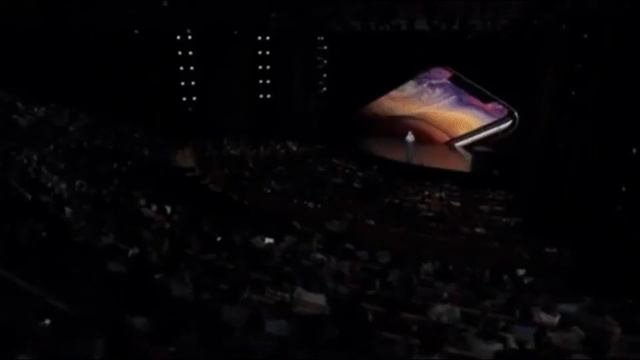 КАК ДЕЛАЛИ IPHONE XS И XS MAX смотреть онлайн