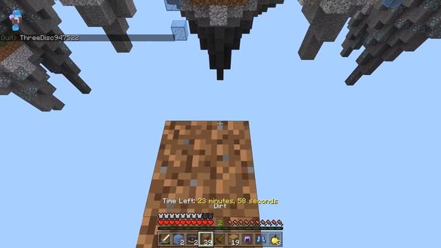 When a Minecraft Java Edition Professional Tries Minecraft Bedrock Edition Skywars... смотреть онлайн