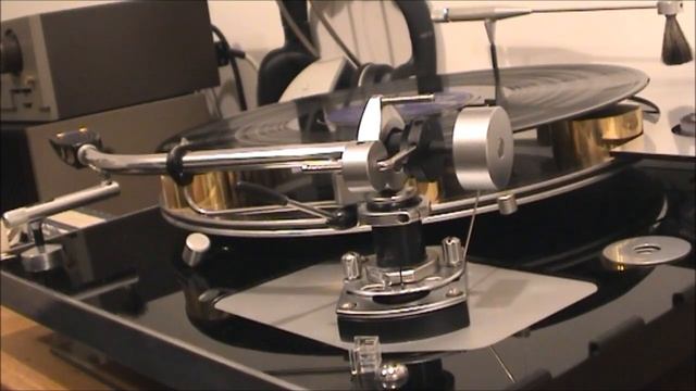Very basic SME 3009 arm setup on Transcriptor turntable смотреть онлайн