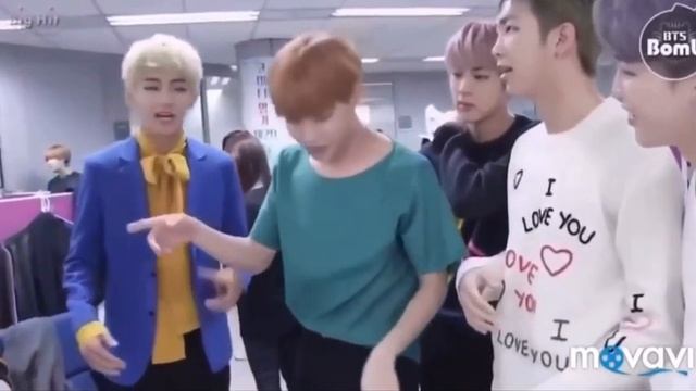 TAEKOOK using members to sneak out... ANALYSIS смотреть онлайн