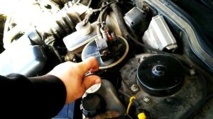 Замена датчика уровня антифриза-тосола в расширительном бачке ВАЗ 2115