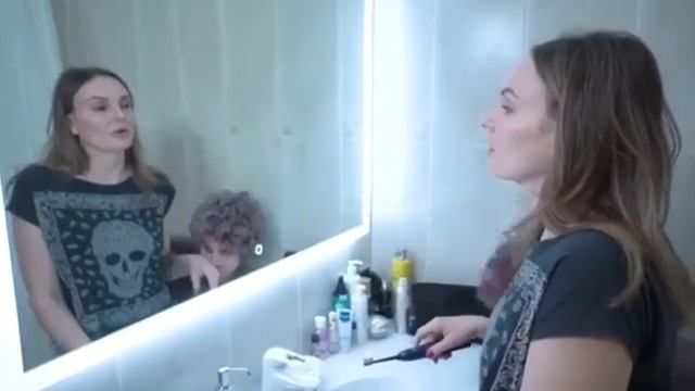 Загадочное существо да ***** есть маты внимание!!!!! смотреть онлайн