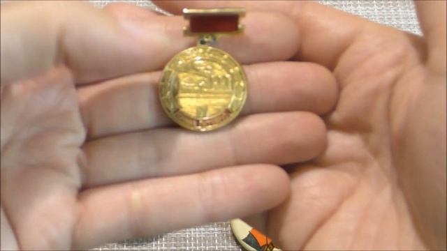 Значки СССР, КПСС, ВЛКСМ и др. | Коллекция Значков СССР ч.2 смотреть онлайн