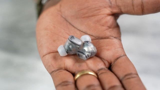 Sony WF-1000XM5 vs AirPods Pro 2 vs Galaxy Buds 2 Pro: The King is Back? смотреть онлайн