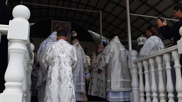Святкова Божественна Літургія у Свято Іоанно-Богословському монастирі. Хрещатик 07.07.2022 р. смотреть онлайн