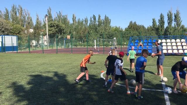 Фрагмент тренировки СКМД Ю-12 на учебно-тренировочных сборах (23-29.08.2019) смотреть онлайн