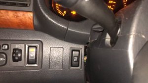 Кнопка обогрева зеркал и дворников, функция или поломка? Toyota avensis 2