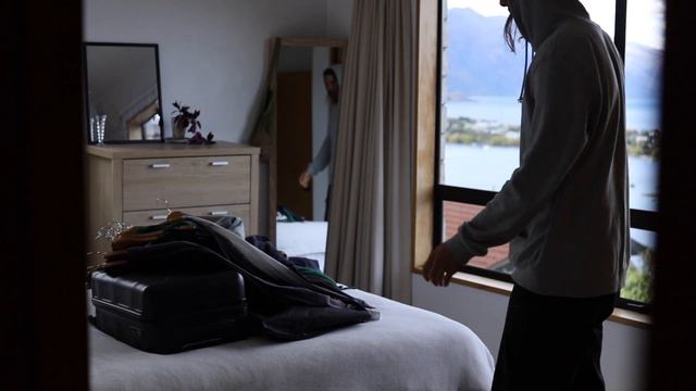 Being a Simple Kind of Man is Life Changing. смотреть онлайн