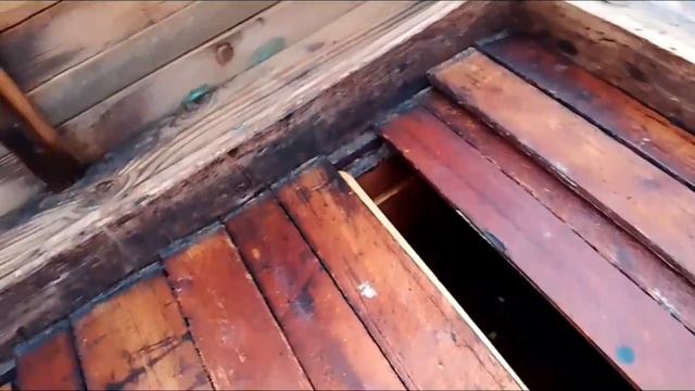 Для каких целей я использую свою перегородку с лючком в ульях лежаках. смотреть онлайн