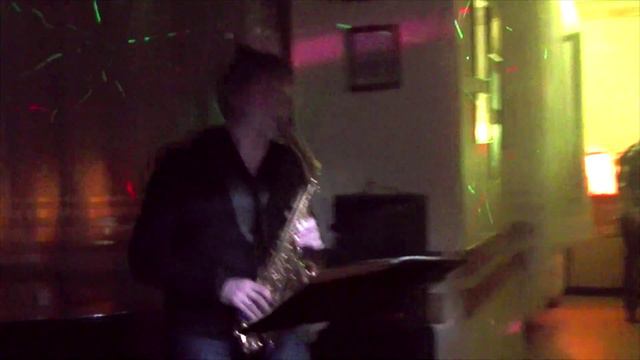 Saxophone in a disco in Poland( Yuriy Fedorenko) смотреть онлайн