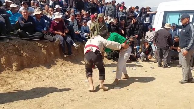 ГУШТИНИ КАЛОН 19.03.2023 ДАР ШАХРИ РЕГАР ПАХЛАВОНХОИ ТОЧИКИСТОН ВА ПАХЛАВОНХОИ УЗБЕКИСТОН ОМАДАГИЯЙ