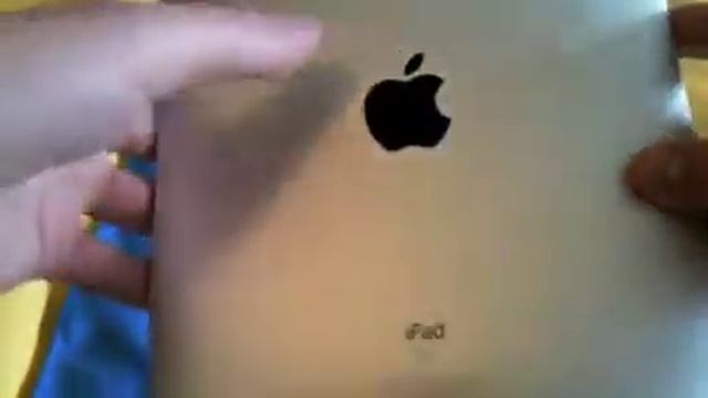 Apple iPad Wifi + 3G First Impression and Boot смотреть онлайн